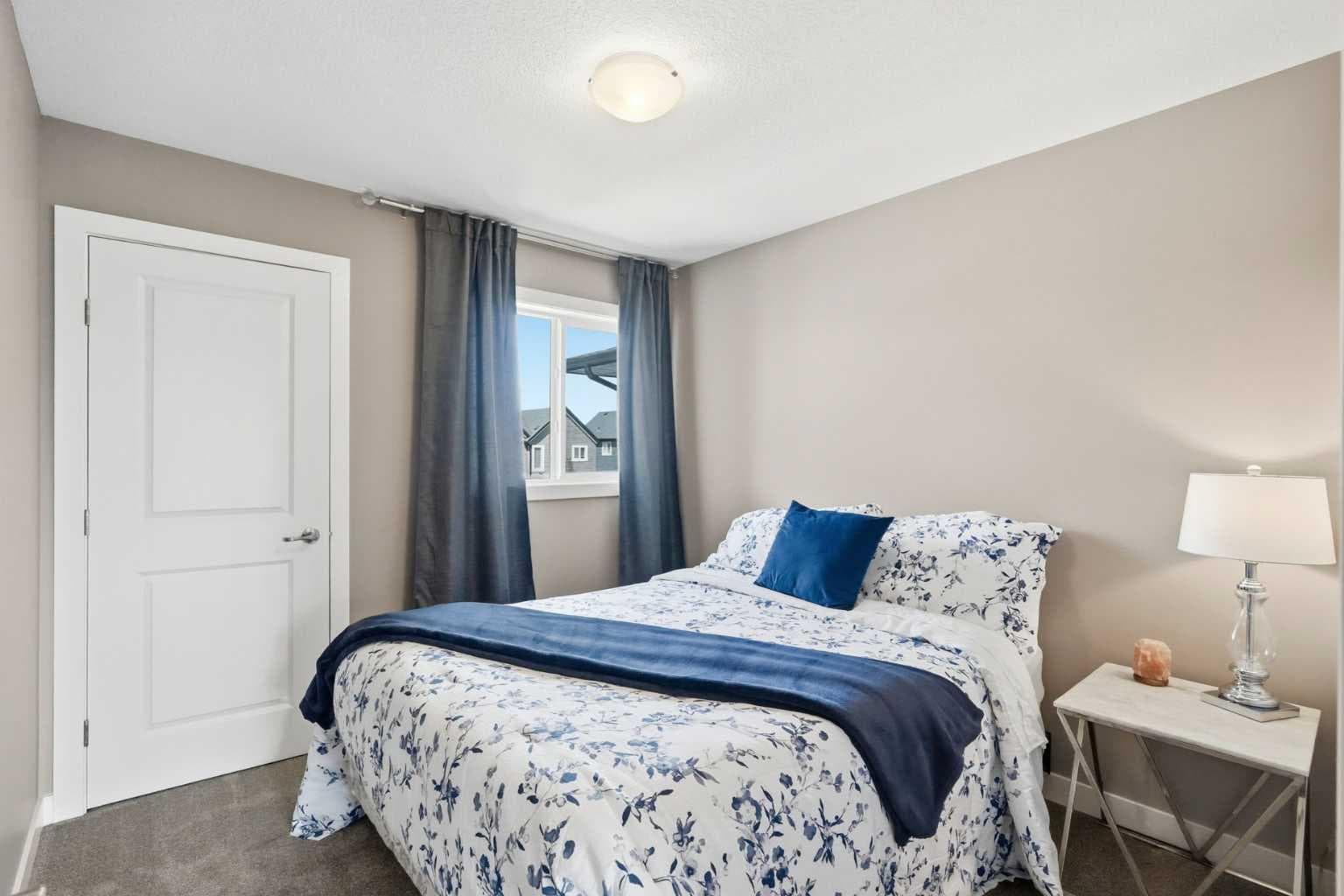 332 Lawthorn Way SE