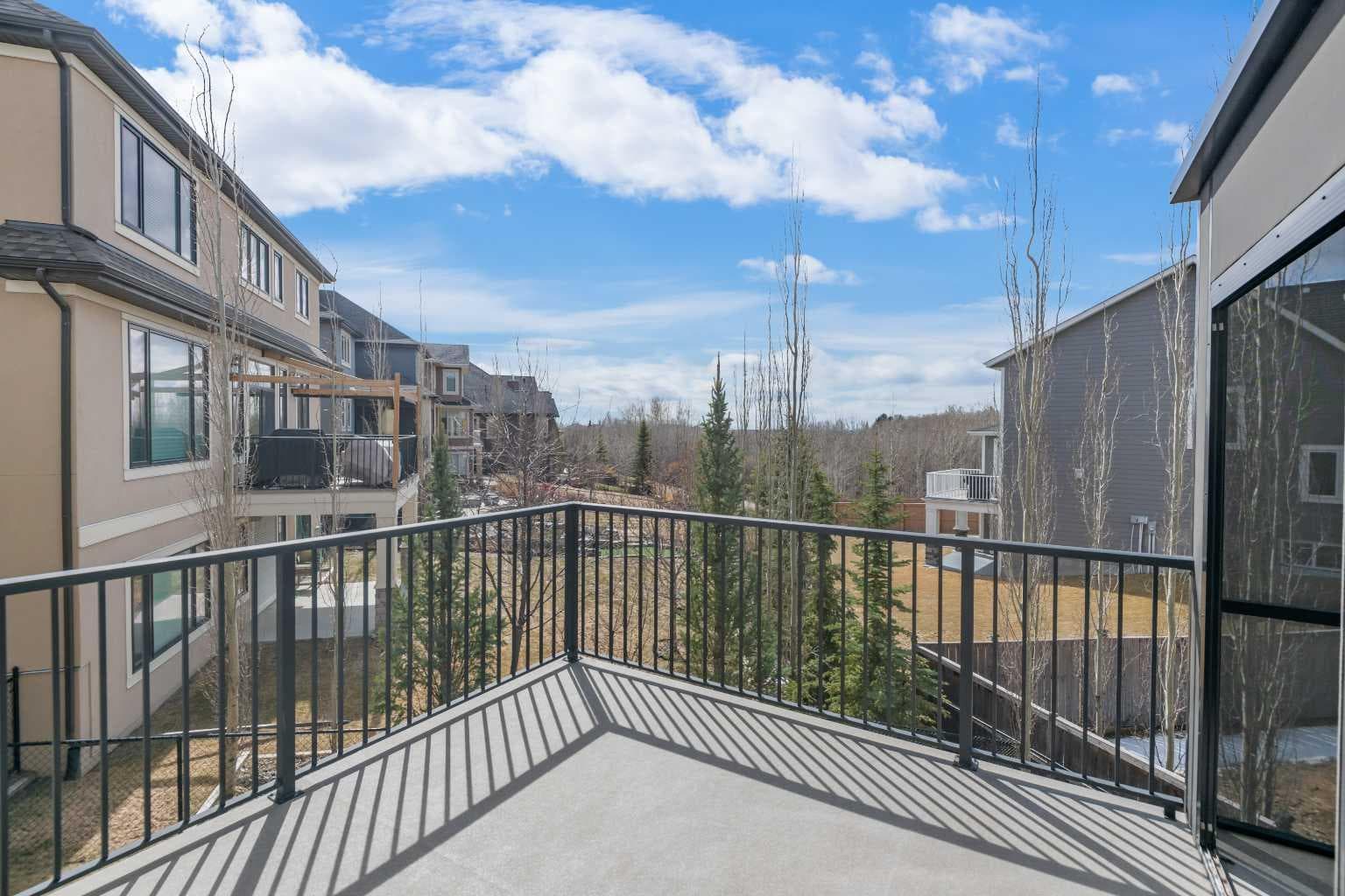 45 Rockcliff Heights NW