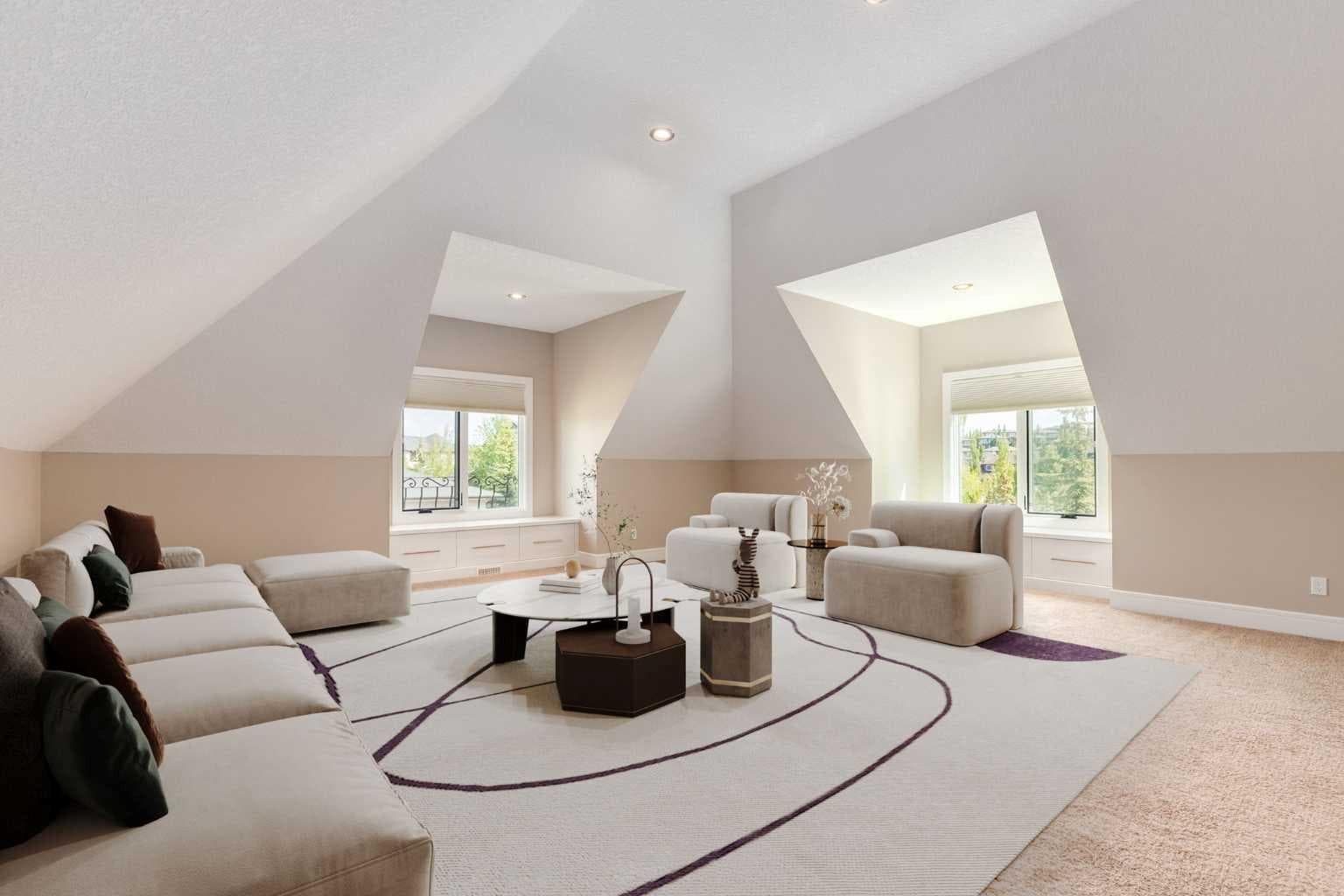 305 Spyglass Way 
