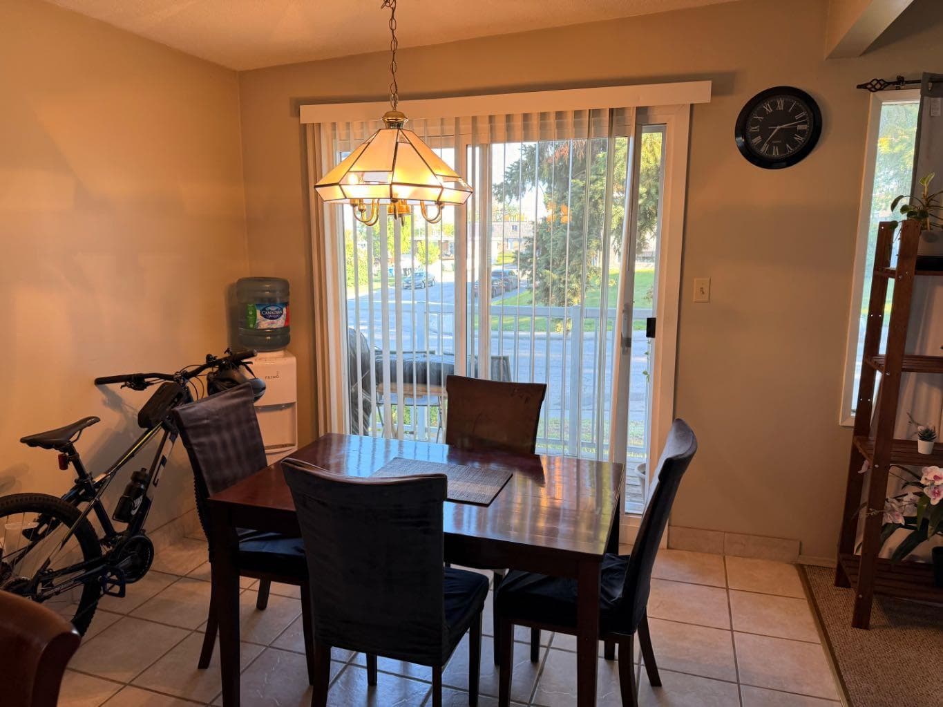 11129 - 11131 Sacramento Drive SW