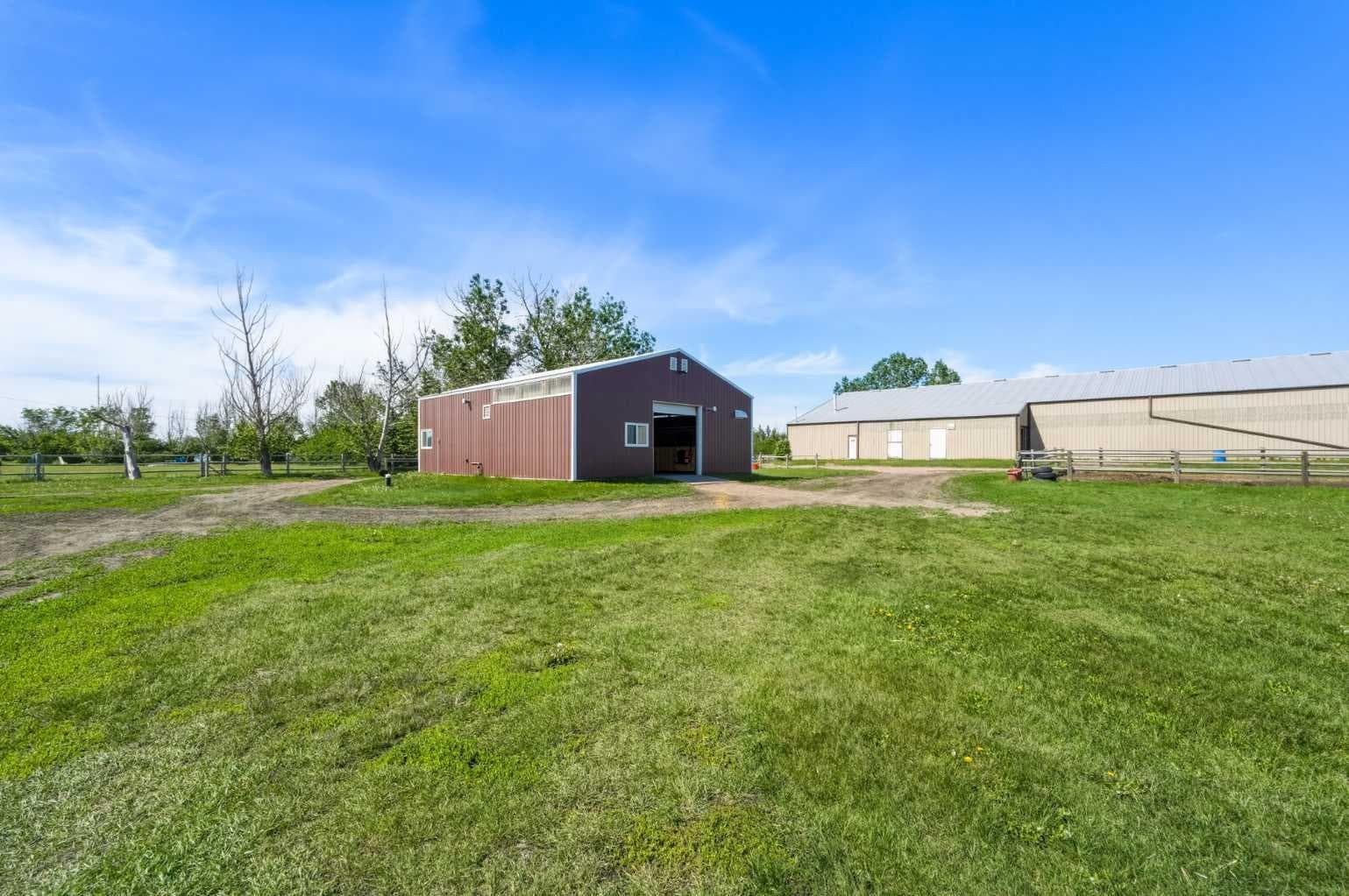 283080 Township Road 254  