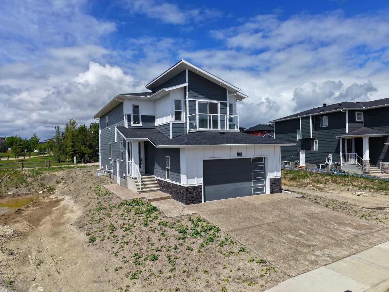 75 Sunvalley Way 