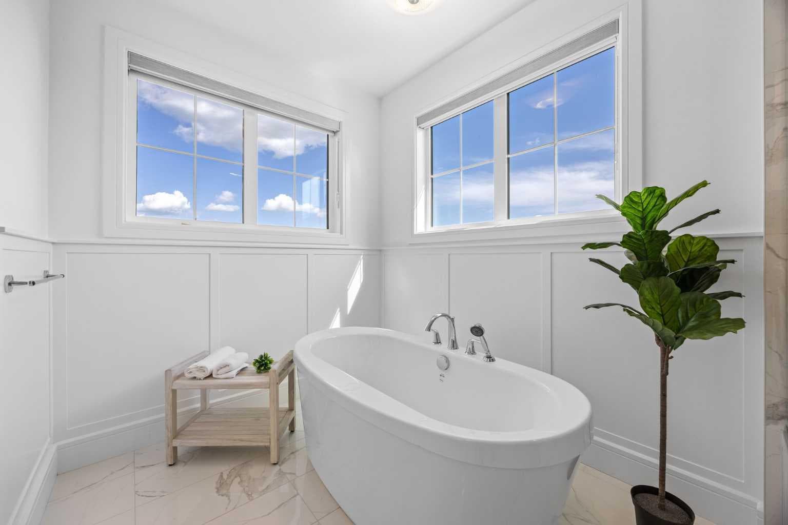 351 Marina Landing SE
