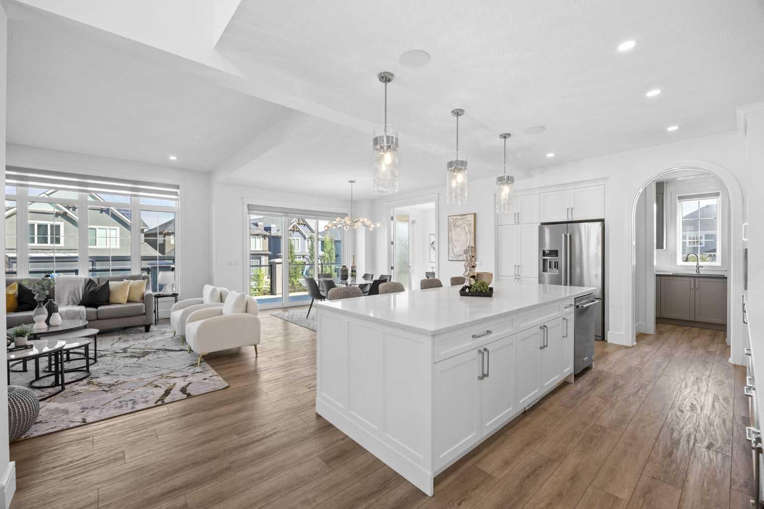 351 Marina Landing SE