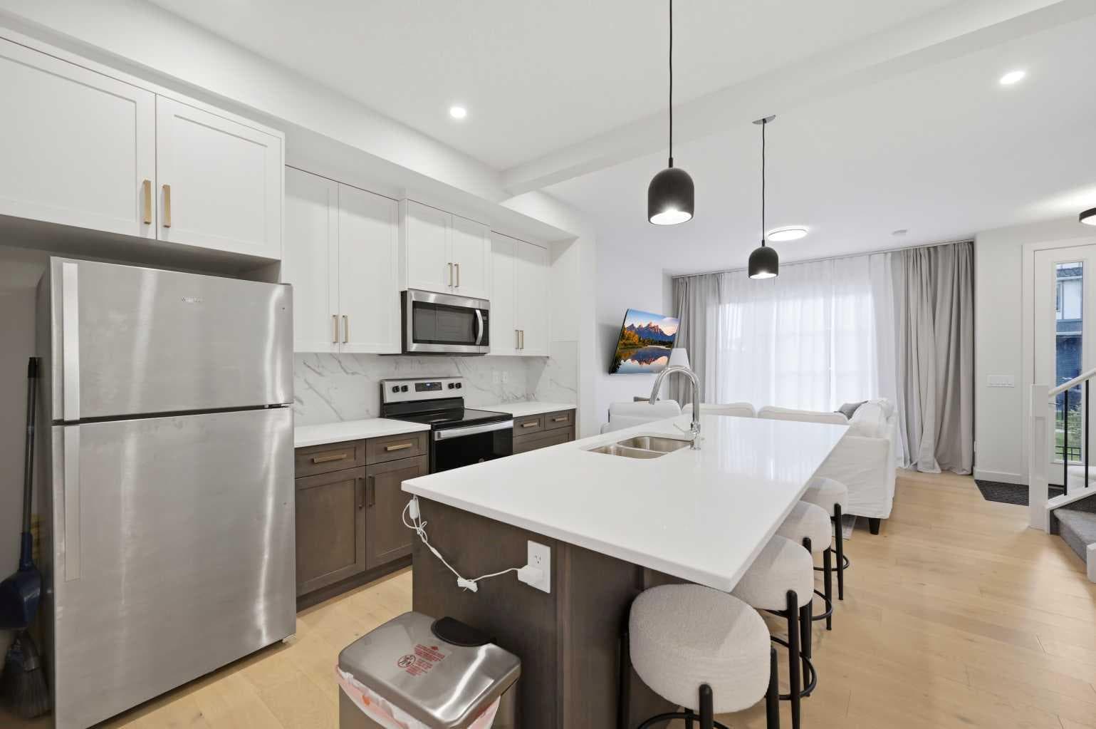 7 Lambeau Lane SE