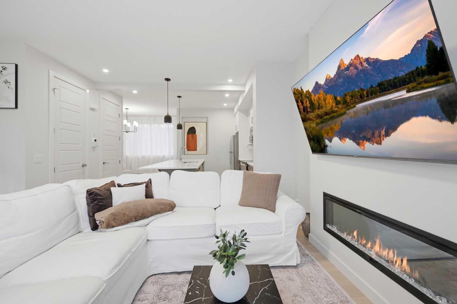 7 Lambeau Lane SE