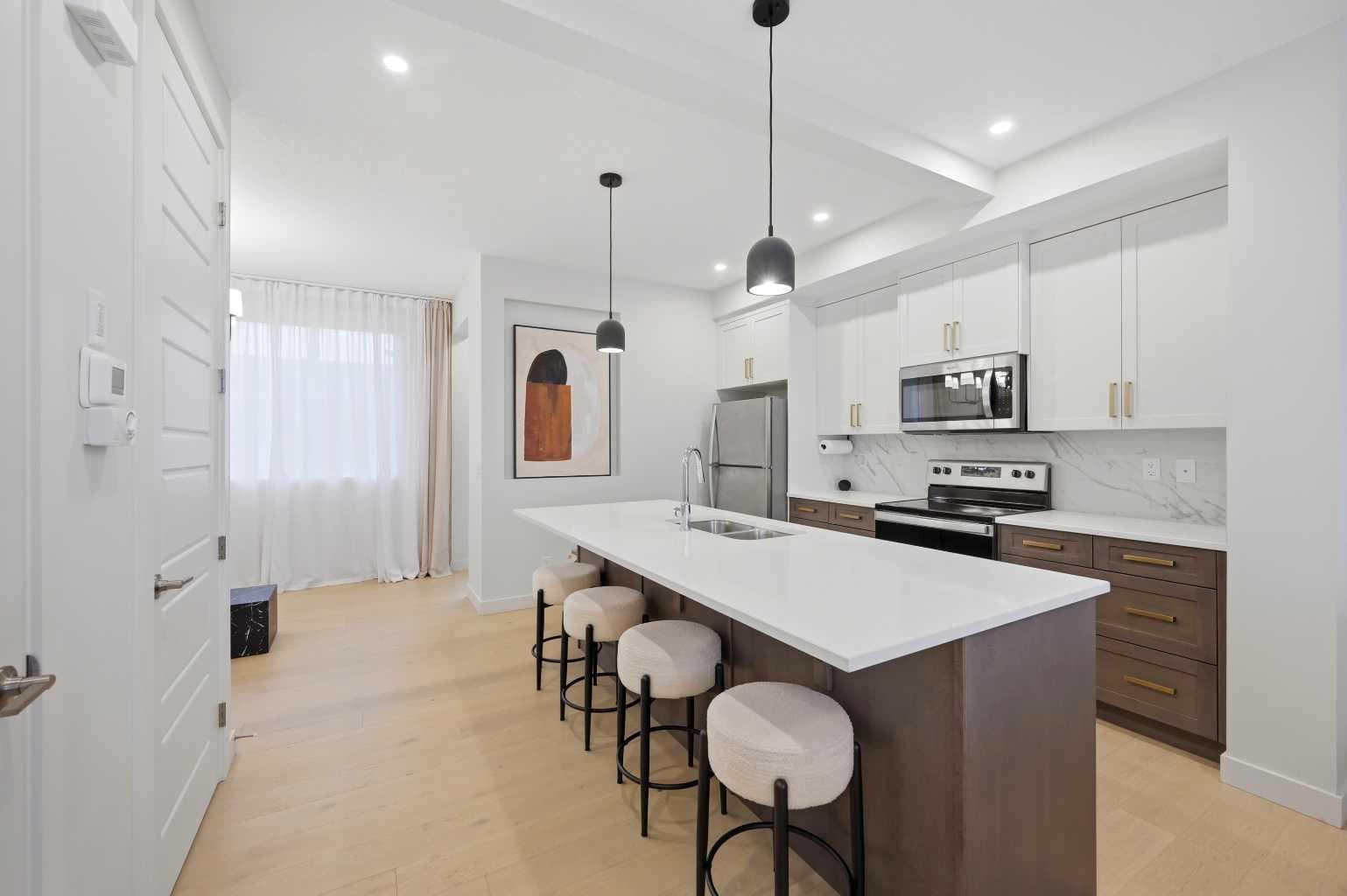 7 Lambeau Lane SE
