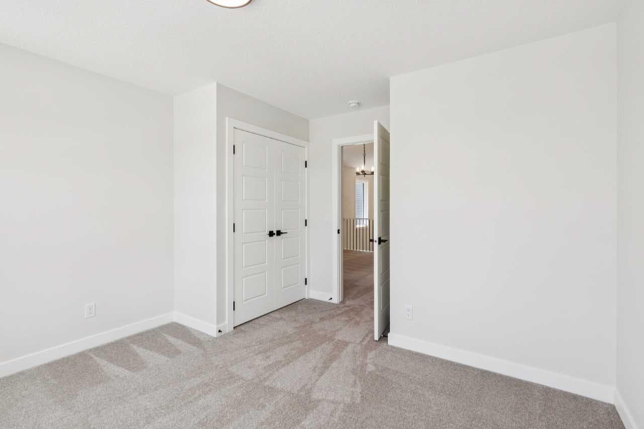 24 Southborough Common 