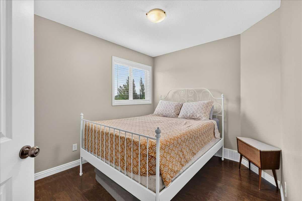 14 Thomas Street NW