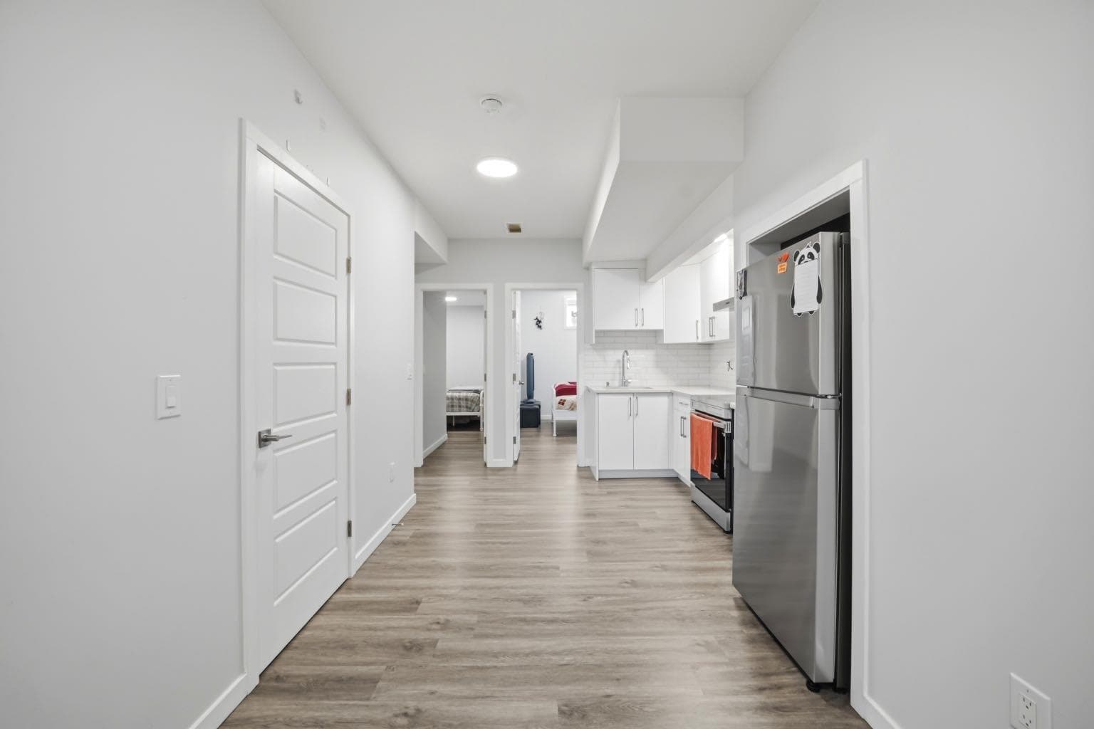 908 West Lakeview Drive 