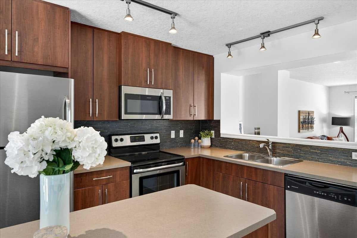 38 Cranford Drive SE