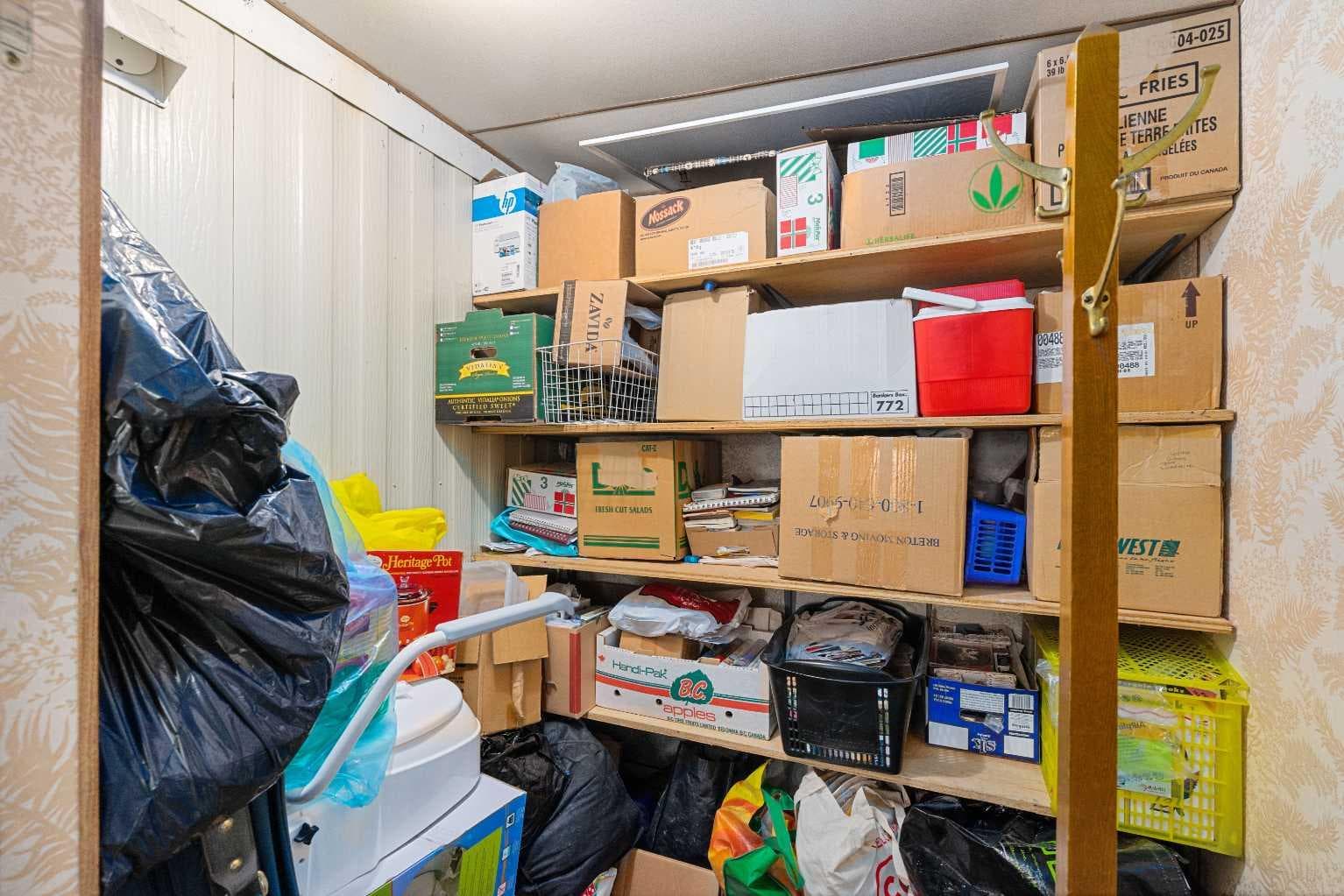 71, 99 Arbour Lake Road NW