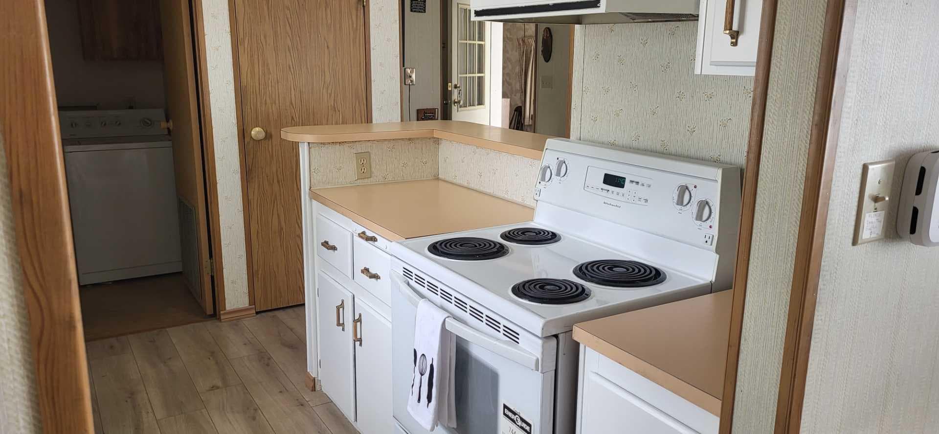 71, 99 Arbour Lake Road NW