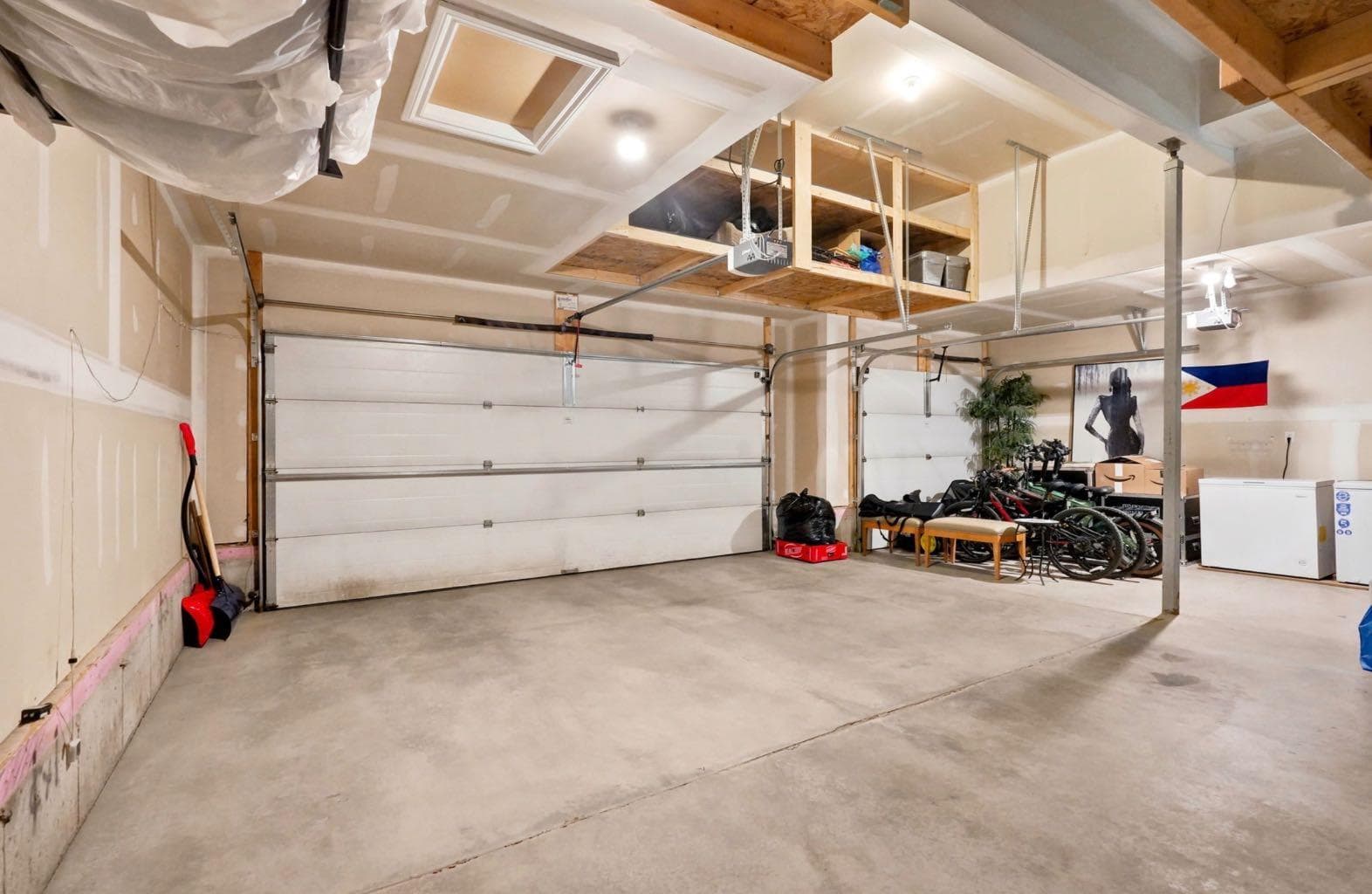 673 Marina Drive 