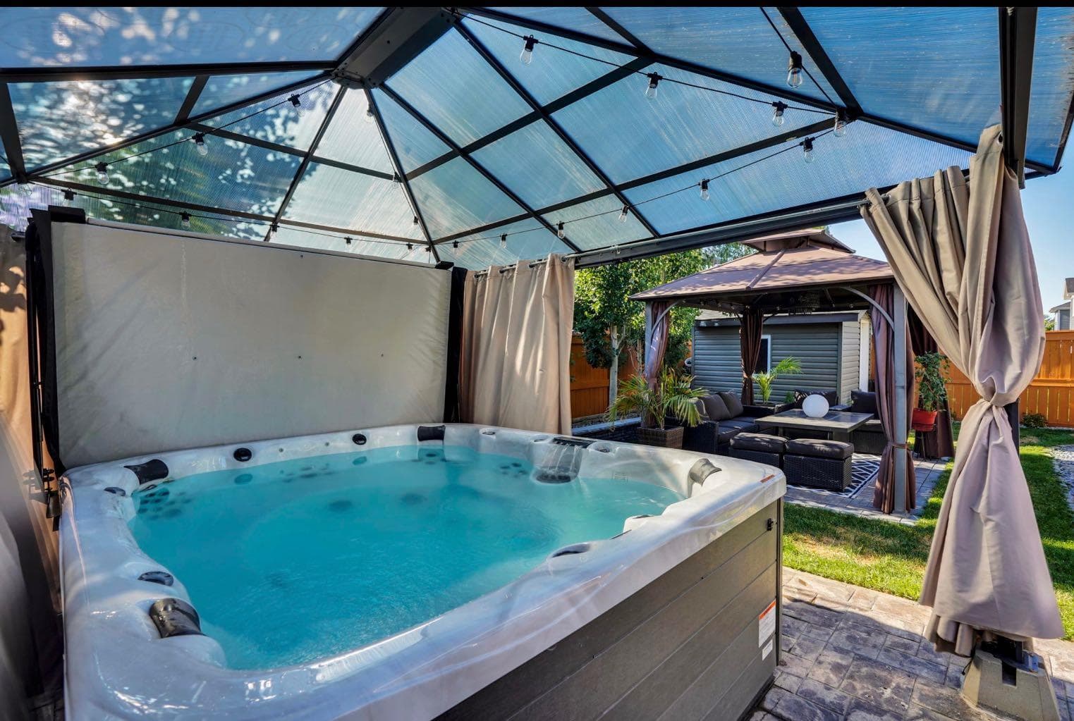 673 Marina Drive 