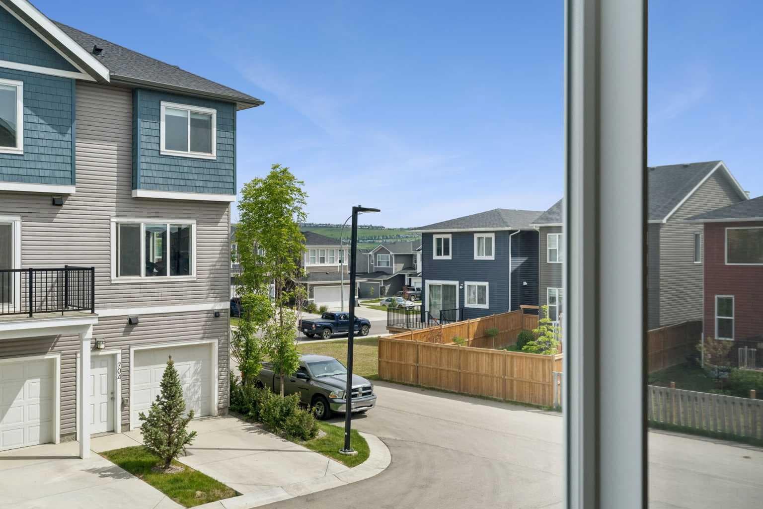 801, 24 Rivercrest Drive 