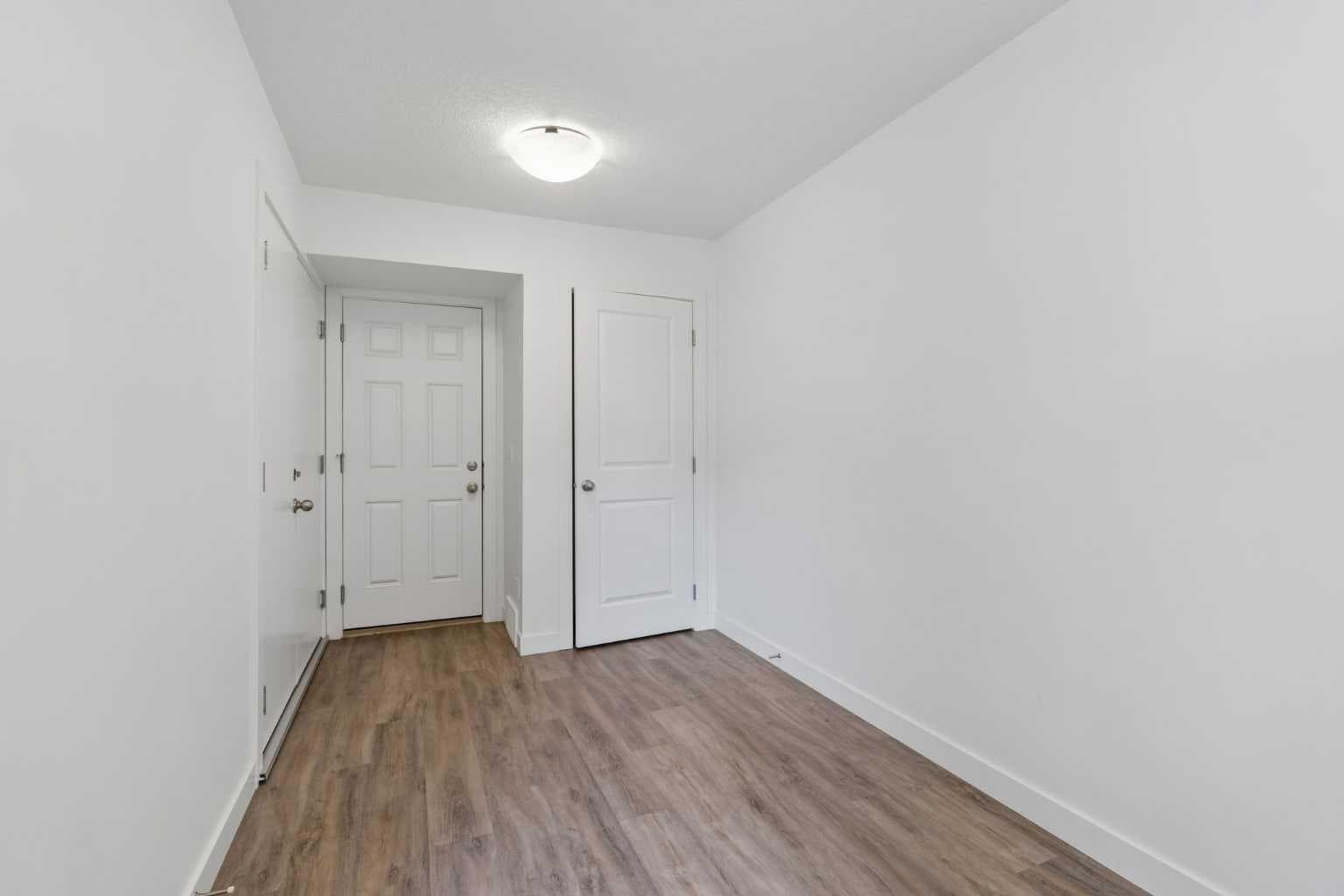 801, 24 Rivercrest Drive 