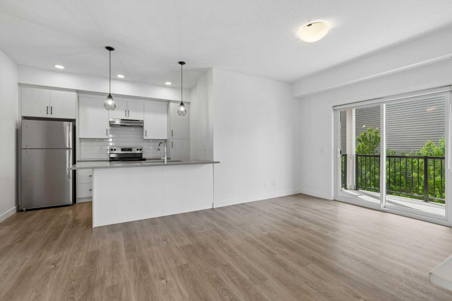 801, 24 Rivercrest Drive 