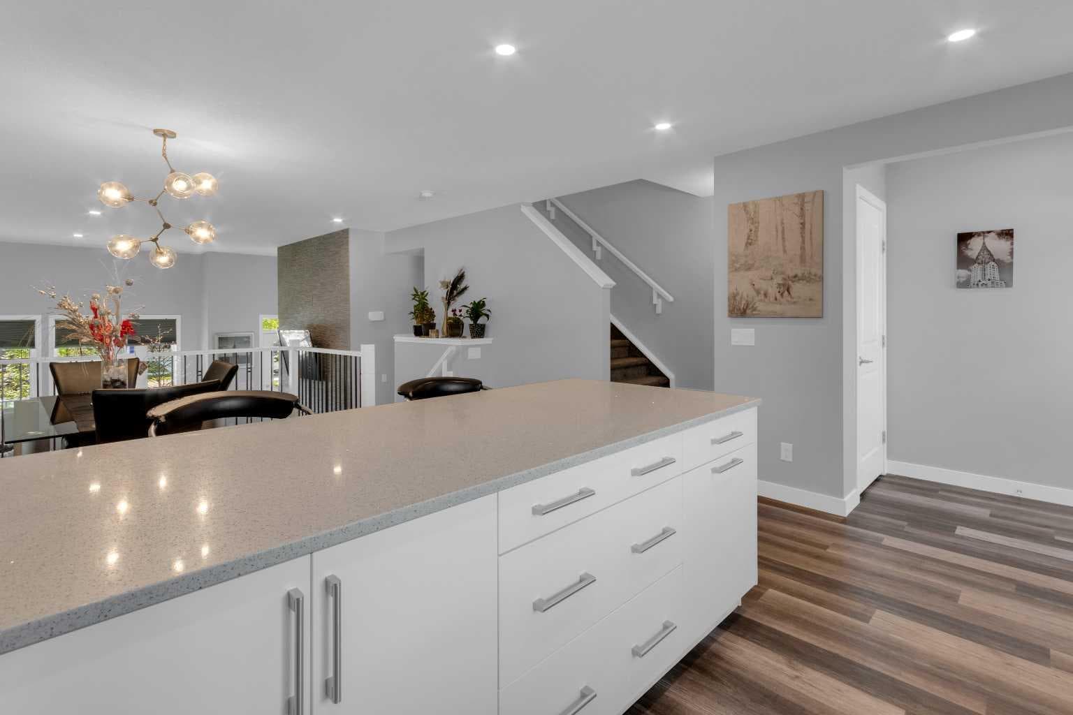 317 Sundown Road S