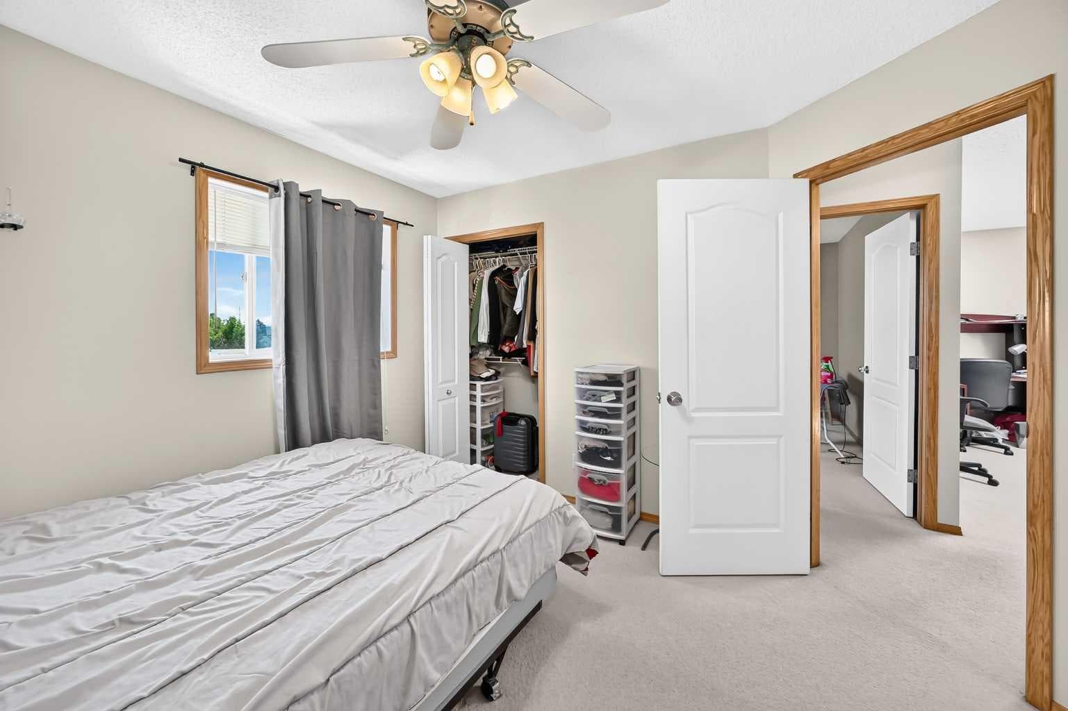 1210 Harvest Hills Drive NE