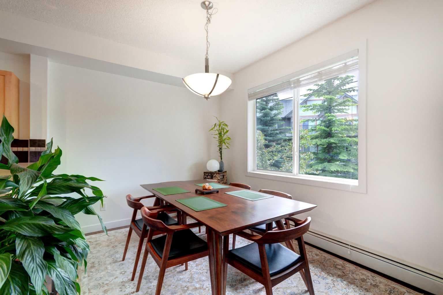 1222, 211 Aspen Stone Boulevard SW