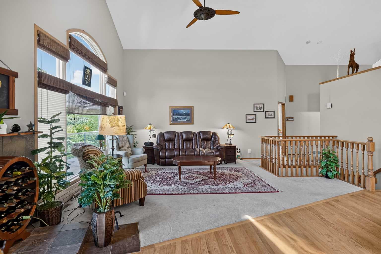 166 Scenic Ridge Crescent NW