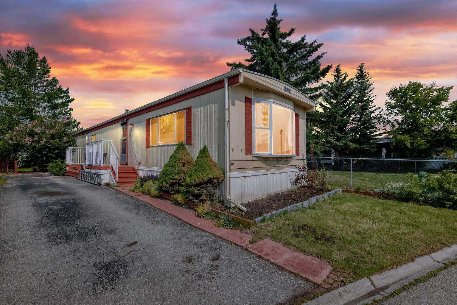 175, 99 Arbour Lake Road NW