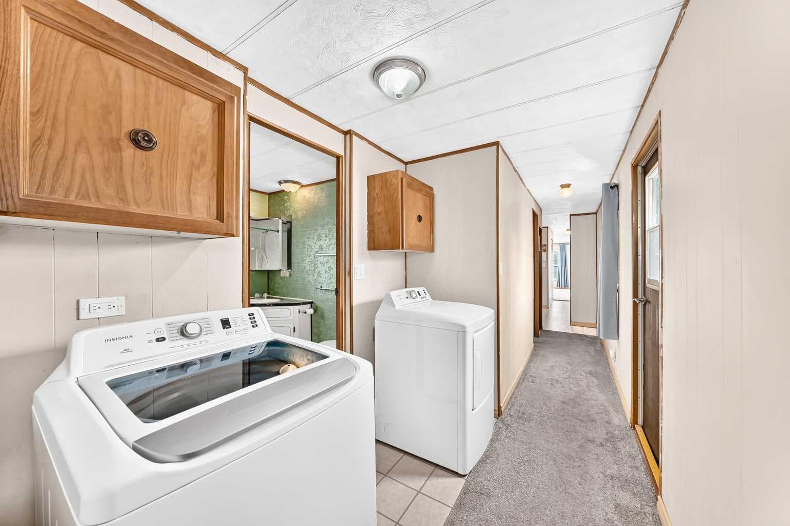 175, 99 Arbour Lake Road NW