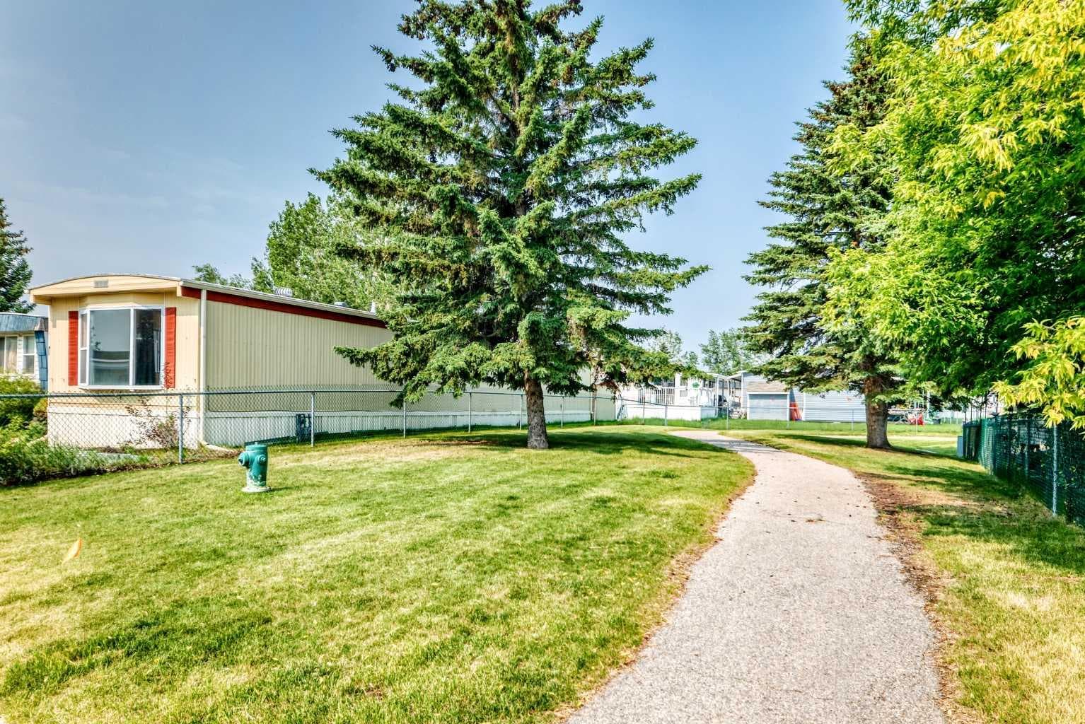 175, 99 Arbour Lake Road NW