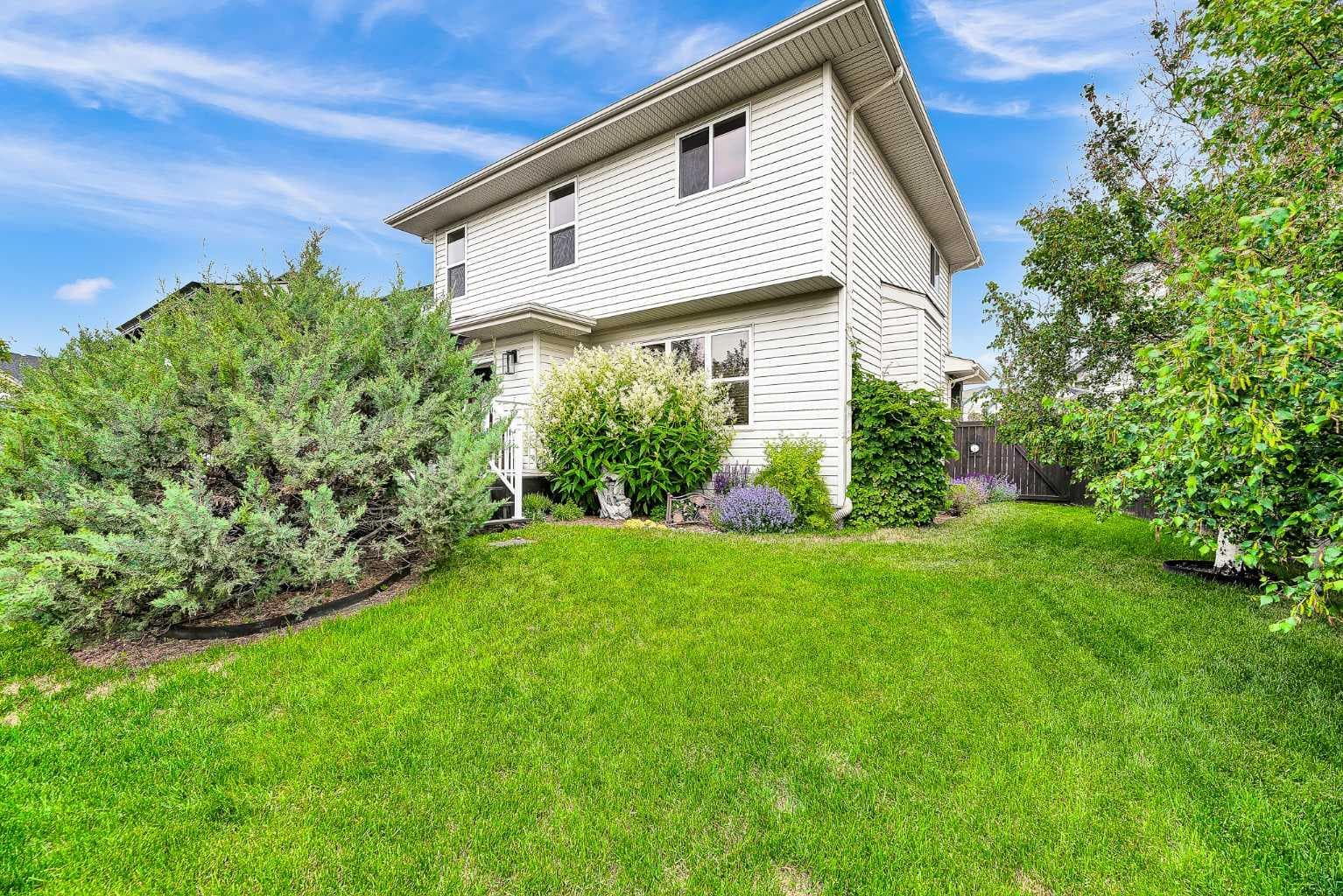 128 Reunion Mews NW