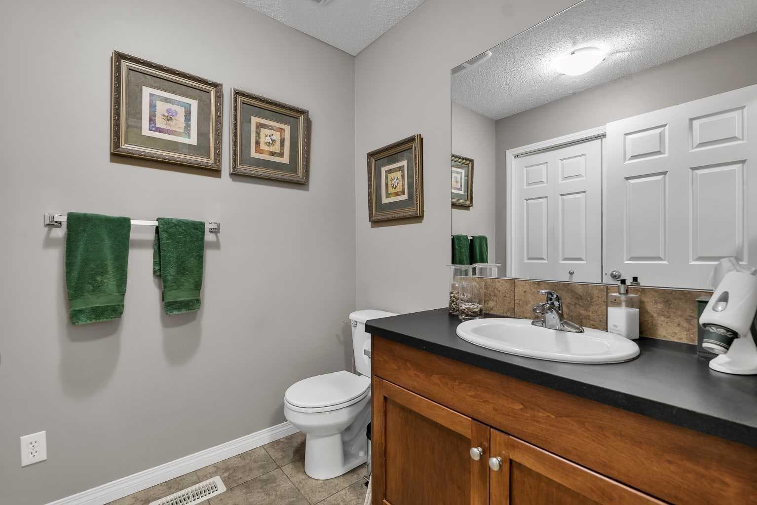 128 Reunion Mews NW