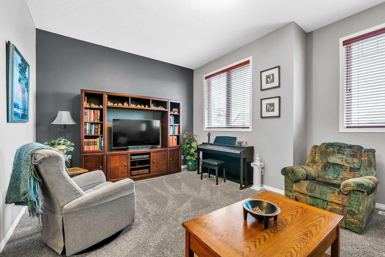 128 Reunion Mews NW