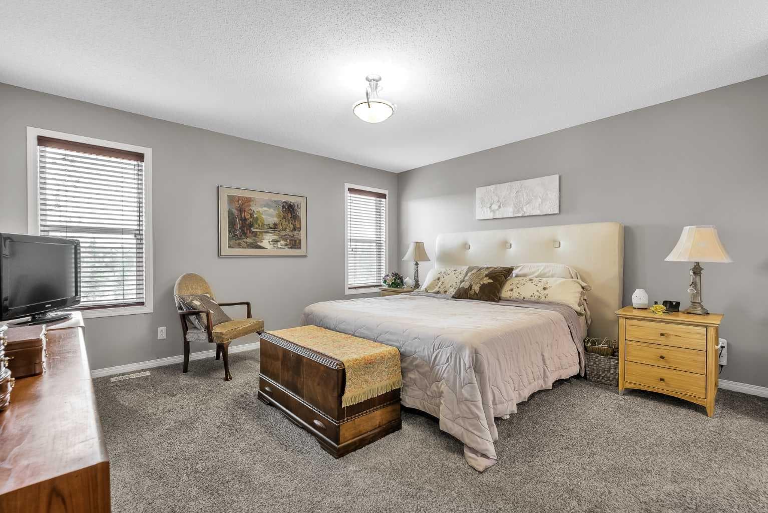 128 Reunion Mews NW