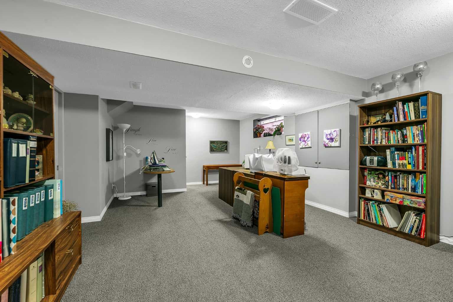 128 Reunion Mews NW