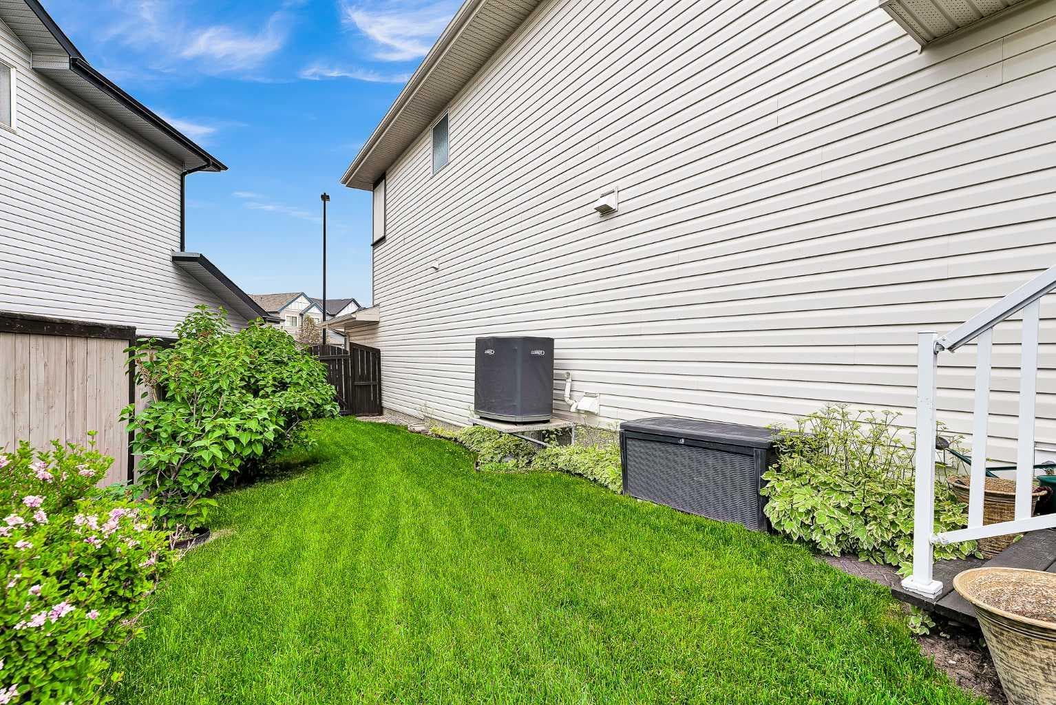 128 Reunion Mews NW