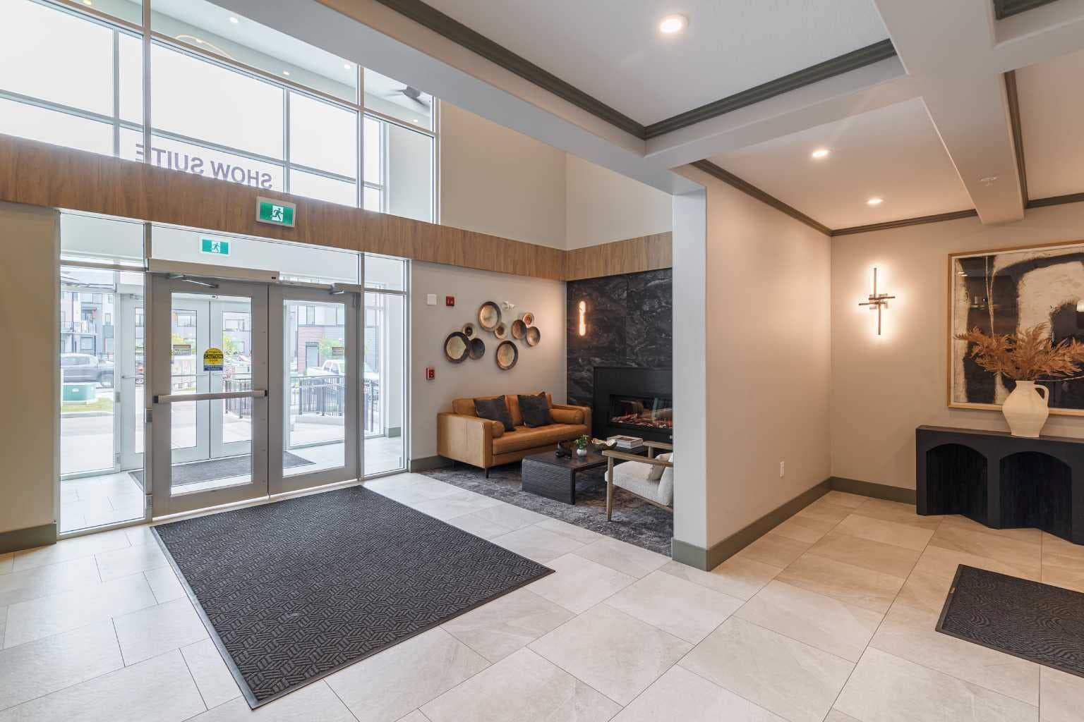 1416, 81 Arbour Lake View NW