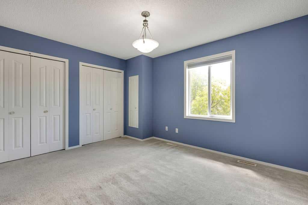 155 Citadel Meadow Gardens NW