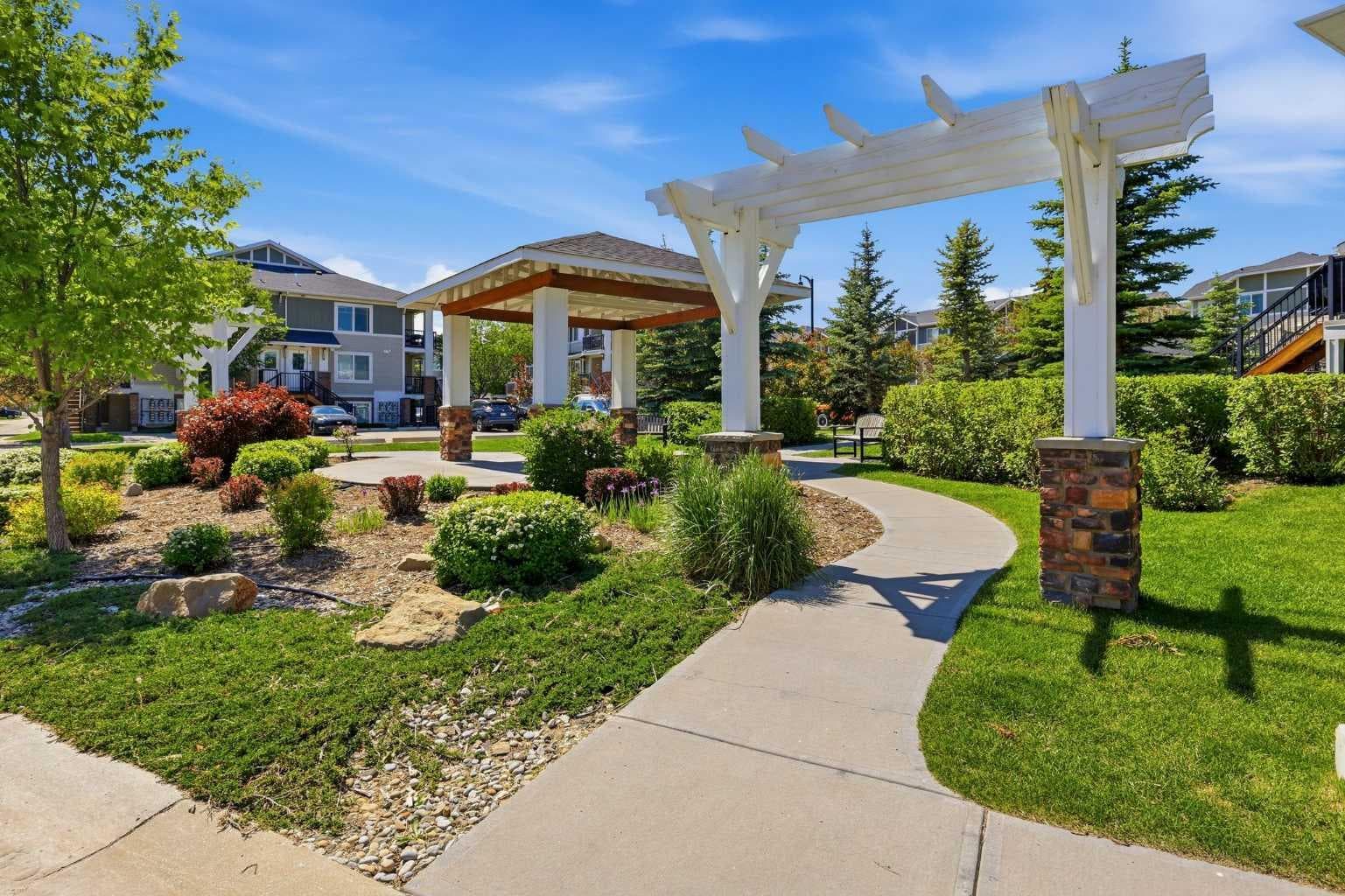 43, 300 Marina Drive 