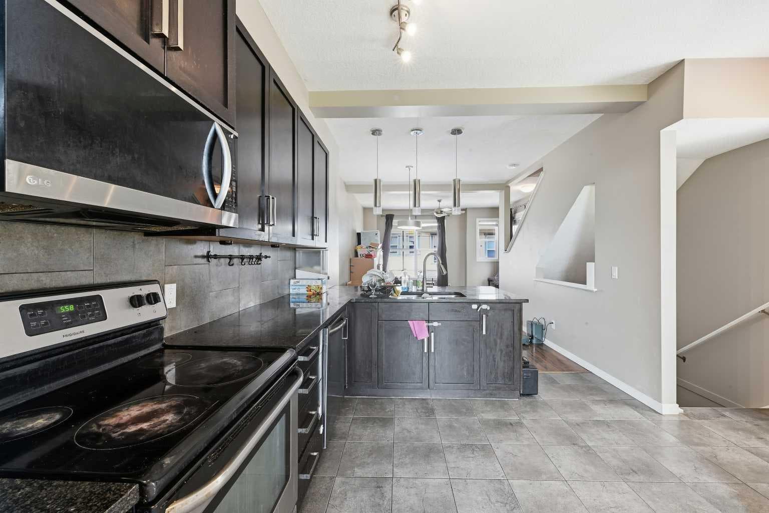 28 New Brighton Point SE