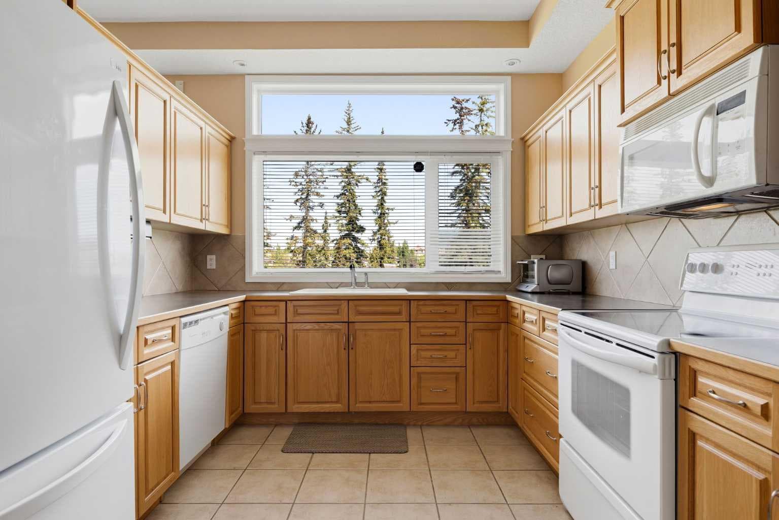 192, 192 Crawford Drive 