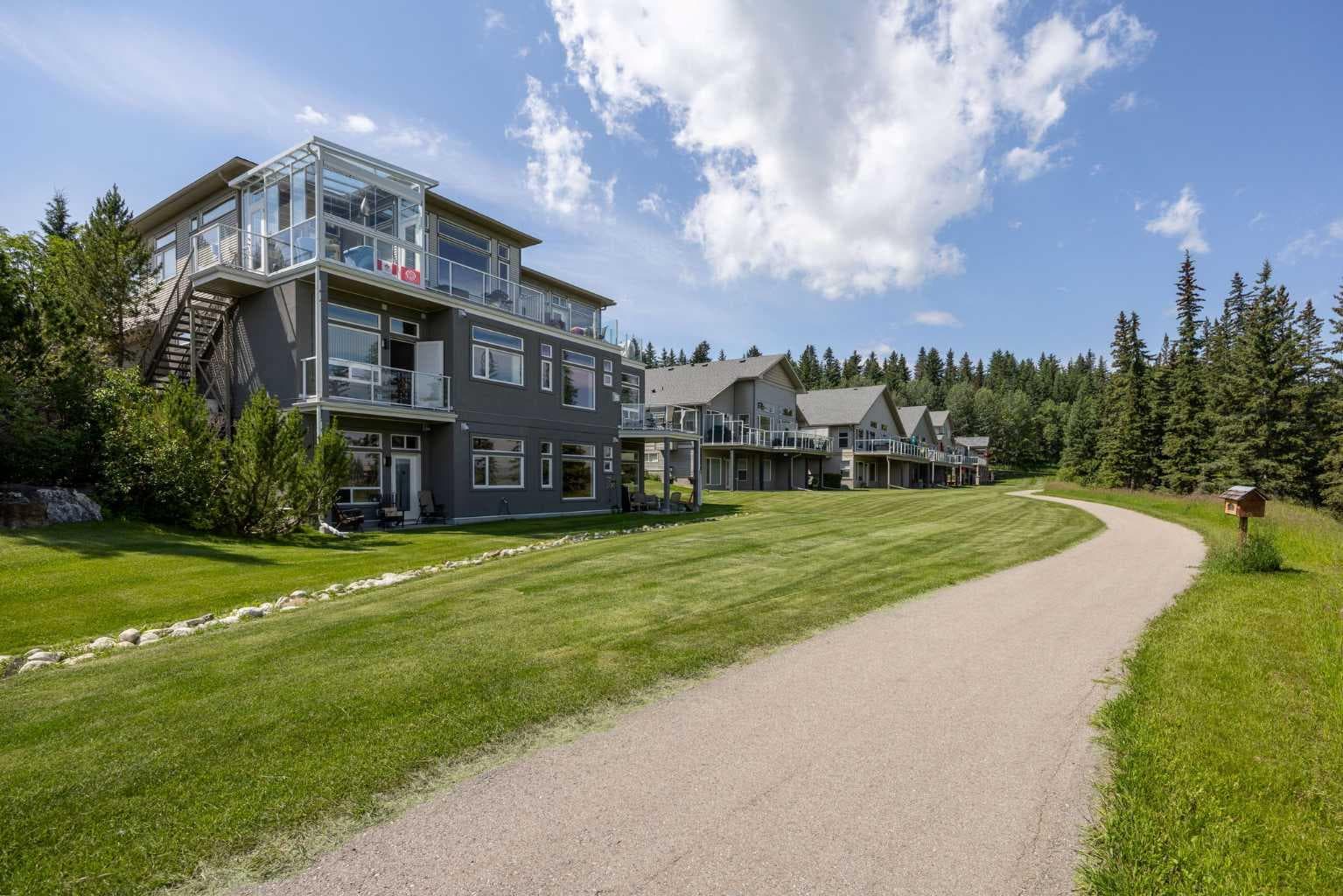 192, 192 Crawford Drive 