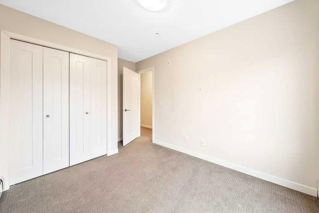 216, 10 Westpark Link SW