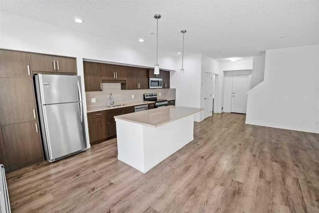 216, 10 Westpark Link SW