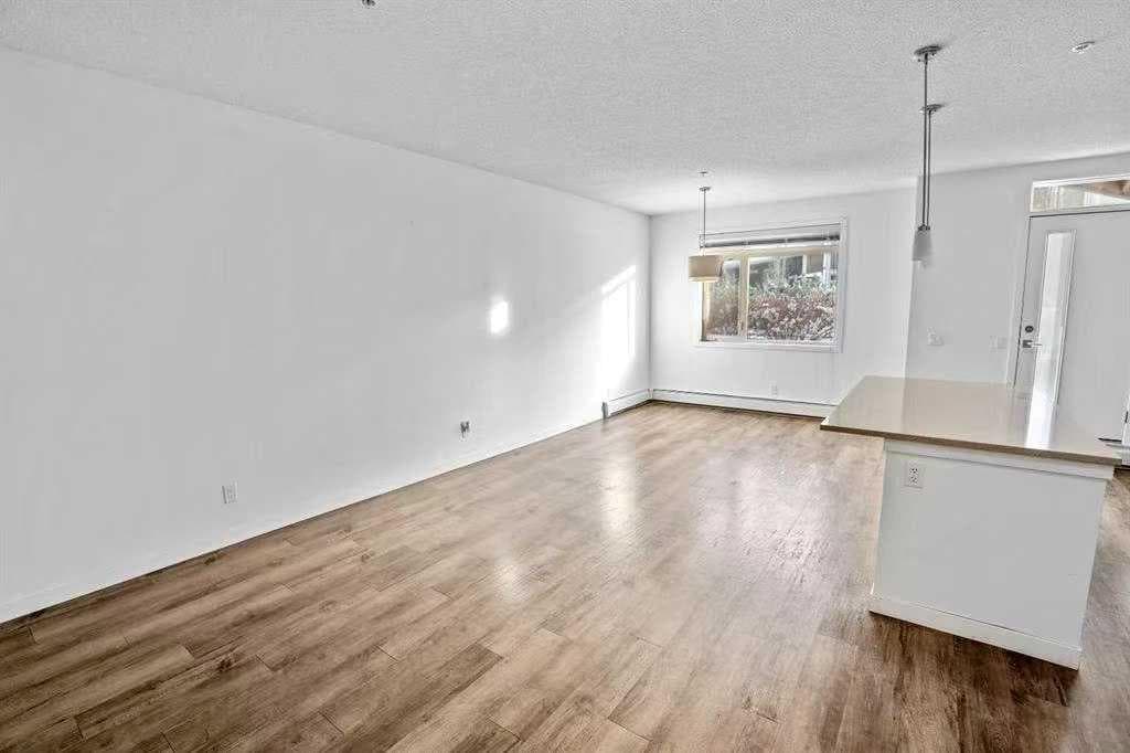 216, 10 Westpark Link SW