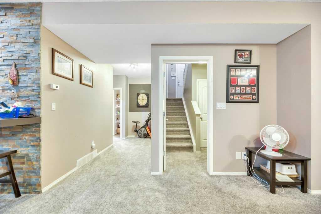 133 Oakmere Point 