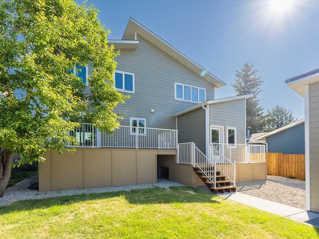 3520 Bulyea Crescent NW