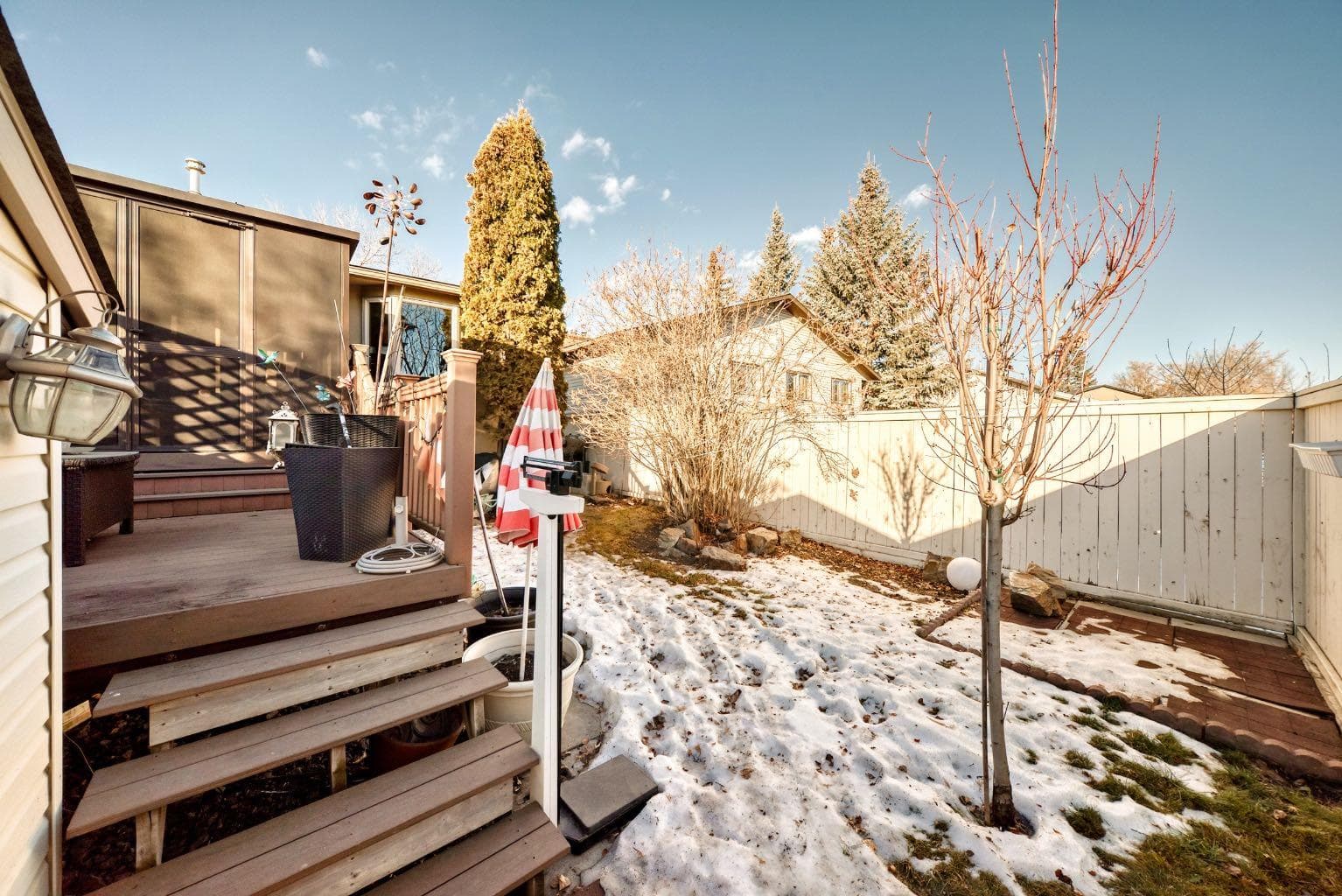 274 Templeview Way NE
