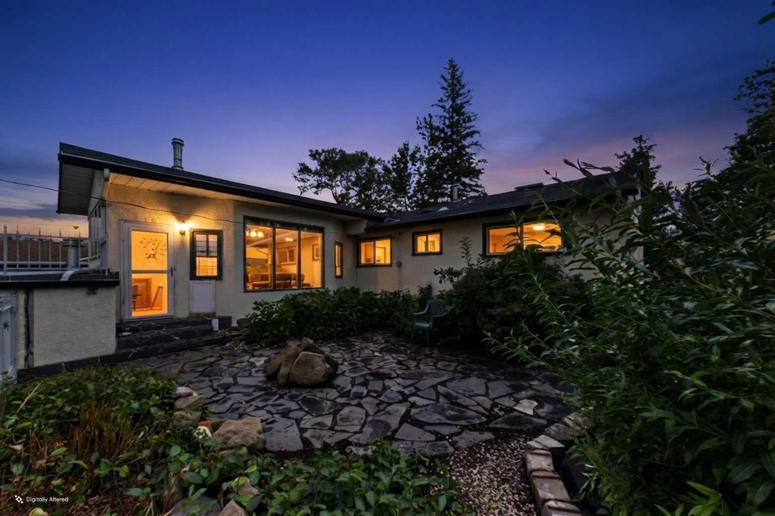 28 Franklin Drive SE