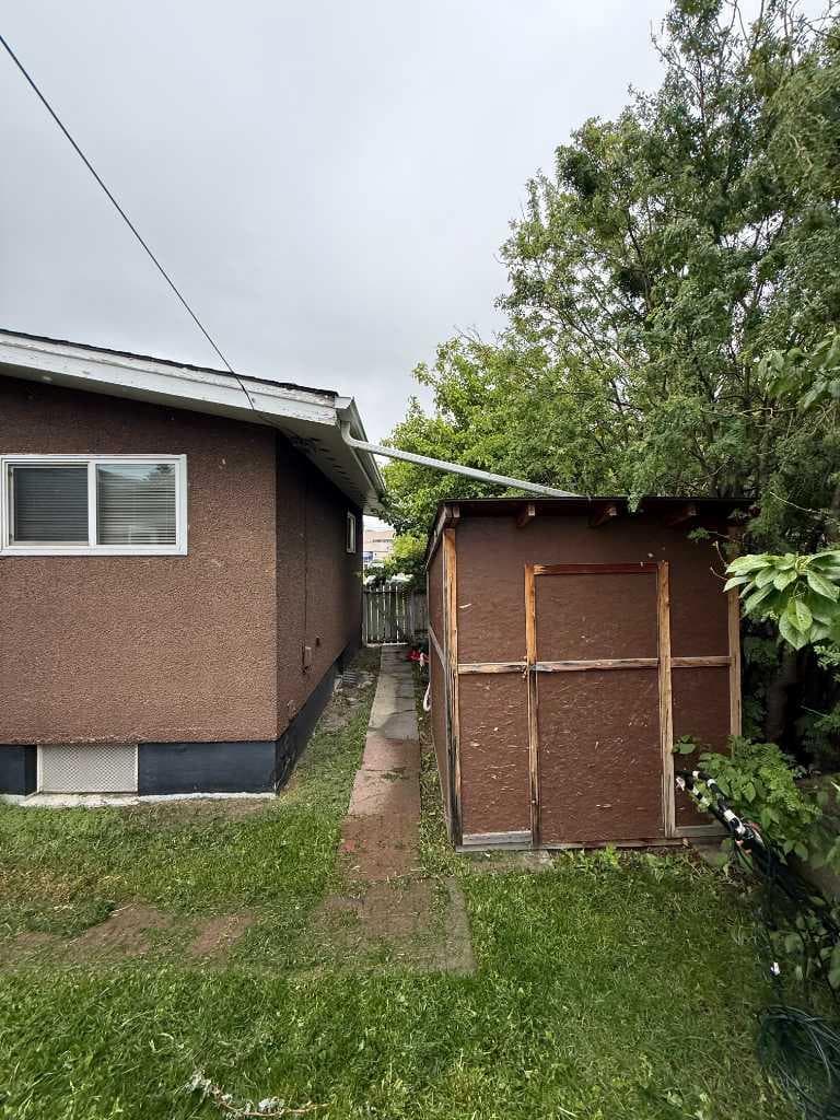 4603 Edmonton Trail NE