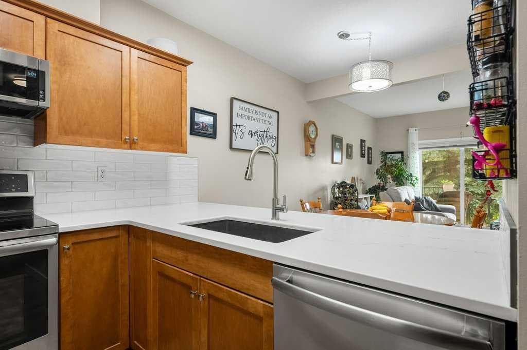 1204, 720 Willowbrook Road NW